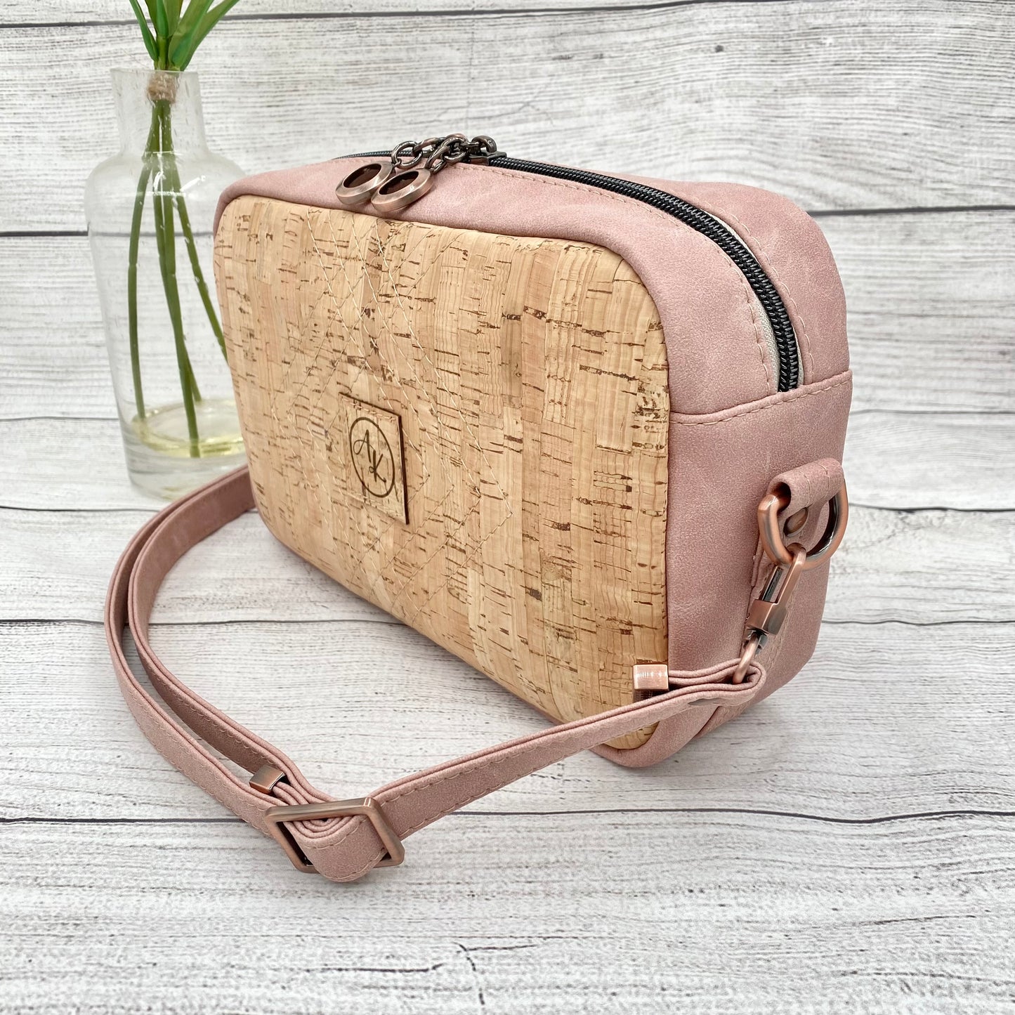 "Catalina" Crossbody Bag