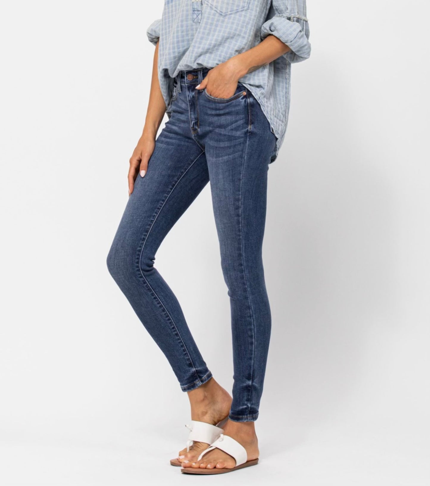 Bailey, Judy Blue Mid-Rise Classic Skinny Jean
