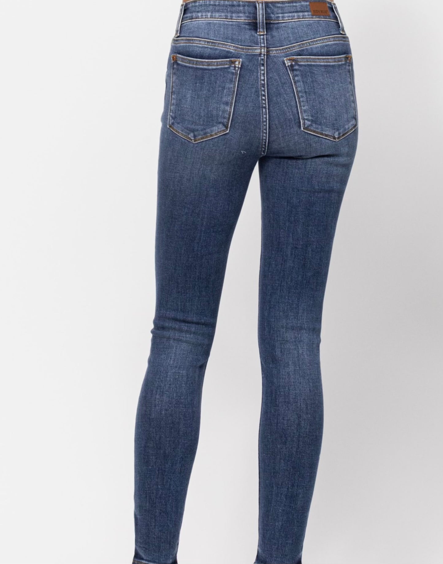 Bailey, Judy Blue Mid-Rise Classic Skinny Jean